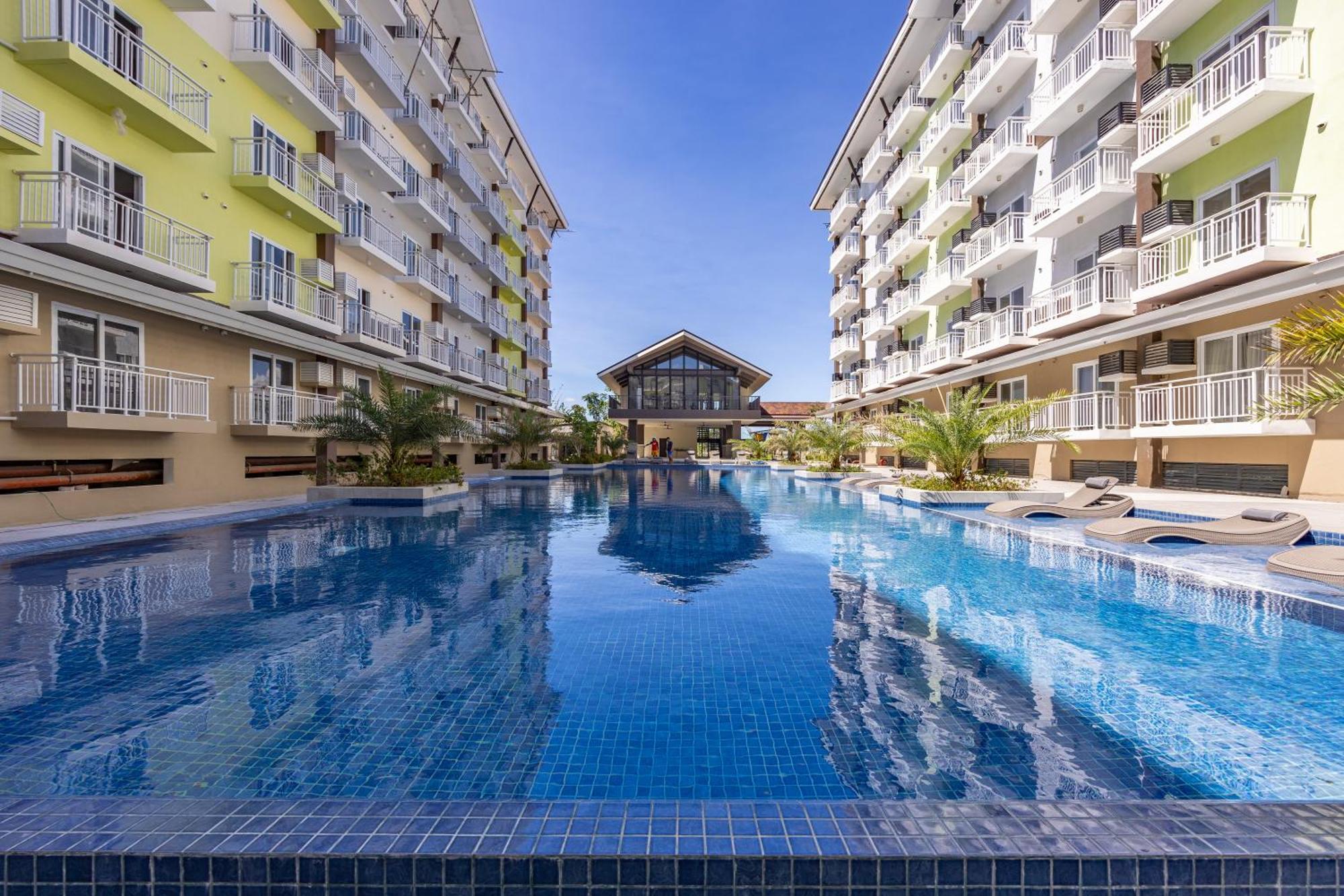 732 Express Condotel, 3 Minutes To Airport, With Gym & Pool Fast Wi-Fi, Free Netflix Lapu-Lapu City Luaran gambar
