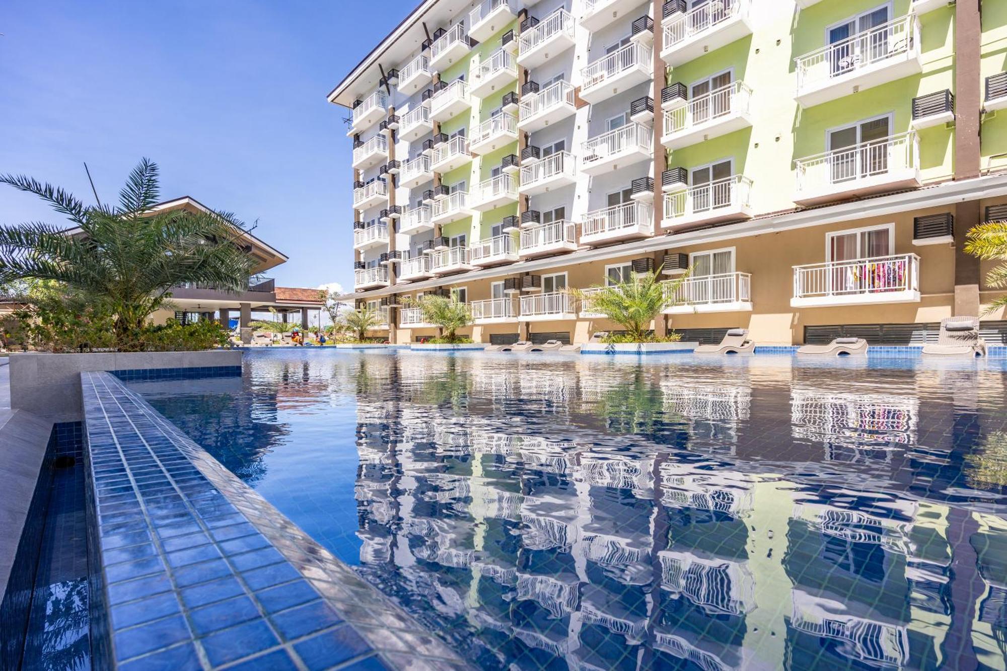 732 Express Condotel, 3 Minutes To Airport, With Gym & Pool Fast Wi-Fi, Free Netflix Lapu-Lapu City Luaran gambar